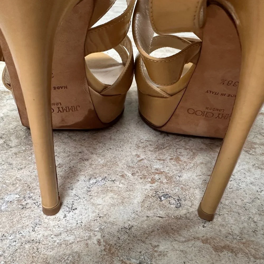 Jimmy Choo Vamp Sandal Tan Nude Patent Leather Sz. 38 1/2 Platform High heel - Picture 7 of 8
